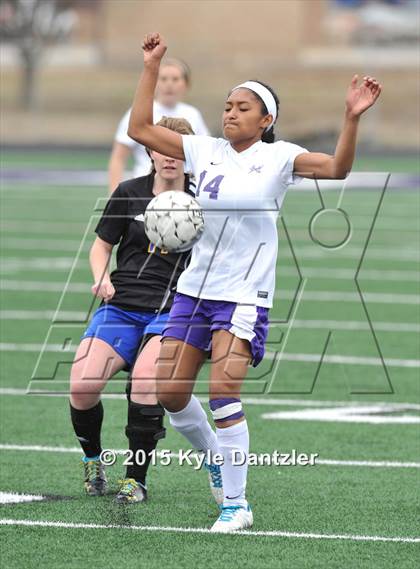Thumbnail 3 in North Lamar @ Bonham (Bonham Tournament) photogallery.