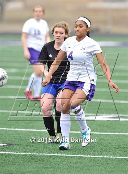 Thumbnail 2 in North Lamar @ Bonham (Bonham Tournament) photogallery.