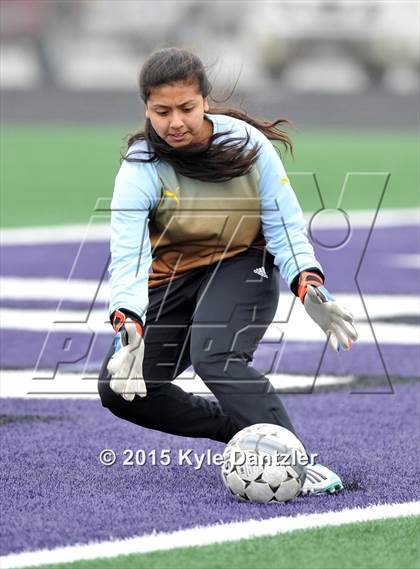 Thumbnail 3 in North Lamar @ Bonham (Bonham Tournament) photogallery.