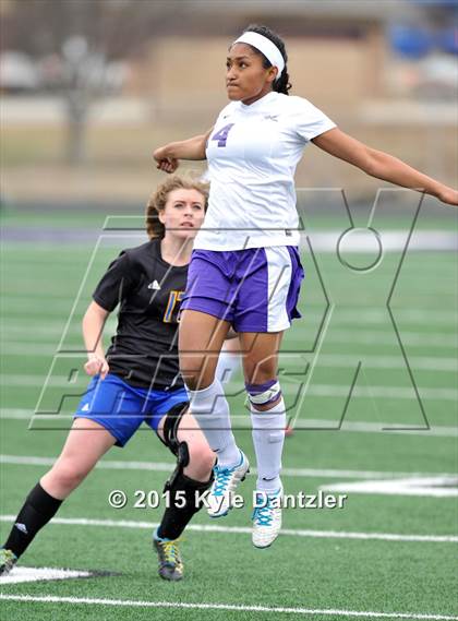 Thumbnail 1 in North Lamar @ Bonham (Bonham Tournament) photogallery.
