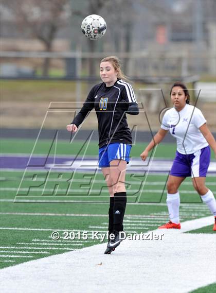 Thumbnail 3 in North Lamar @ Bonham (Bonham Tournament) photogallery.