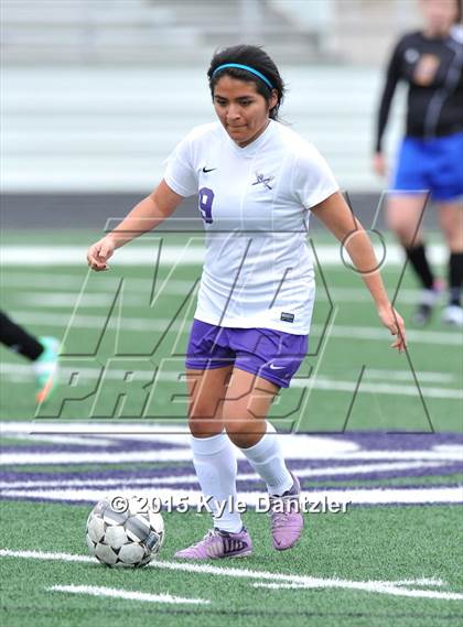 Thumbnail 2 in North Lamar @ Bonham (Bonham Tournament) photogallery.