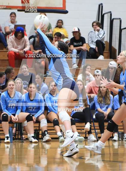 Thumbnail 1 in White Oak @ Swansboro photogallery.
