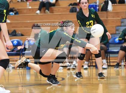 Thumbnail 2 in White Oak @ Swansboro photogallery.