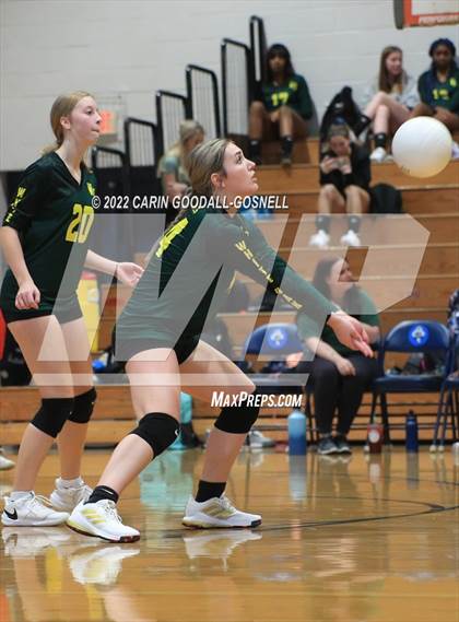 Thumbnail 1 in White Oak @ Swansboro photogallery.