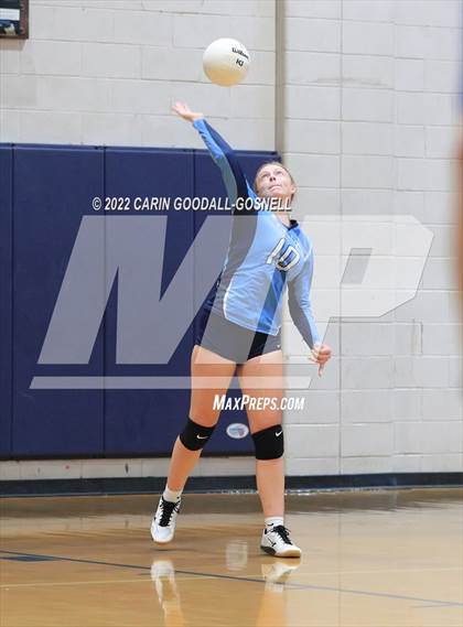 Thumbnail 2 in White Oak @ Swansboro photogallery.