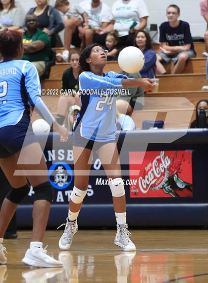 Thumbnail 1 in White Oak @ Swansboro photogallery.