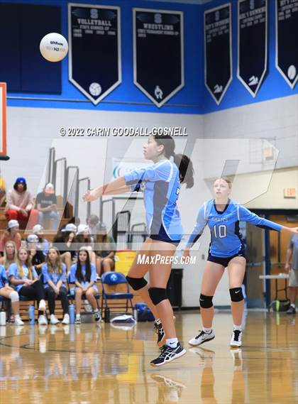 Thumbnail 1 in White Oak @ Swansboro photogallery.