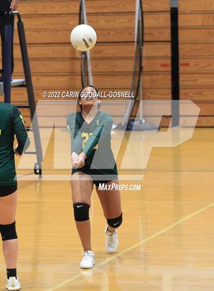 Thumbnail 1 in White Oak @ Swansboro photogallery.