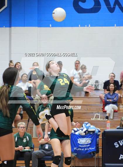 Thumbnail 2 in White Oak @ Swansboro photogallery.