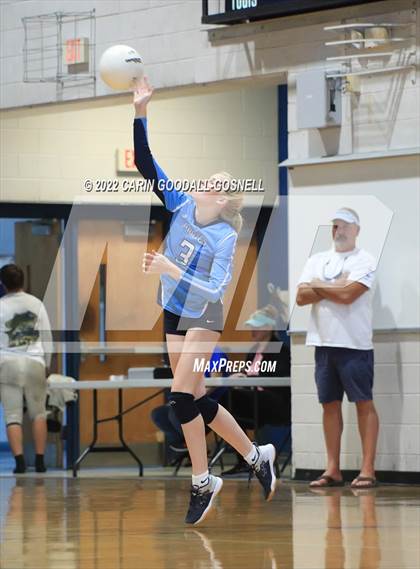 Thumbnail 2 in White Oak @ Swansboro photogallery.