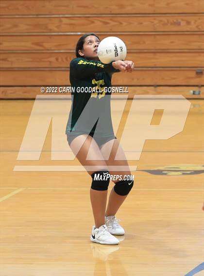 Thumbnail 1 in White Oak @ Swansboro photogallery.