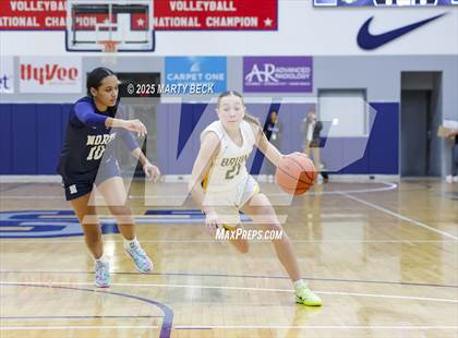 Thumbnail 1 in Blue Valley North vs Rock Bridge (Sophie Cunningham Classic) photogallery.