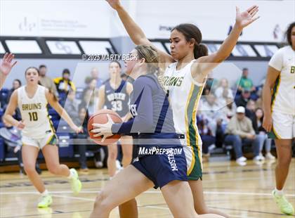 Thumbnail 3 in Blue Valley North vs Rock Bridge (Sophie Cunningham Classic) photogallery.