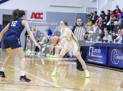 Thumbnail 3 in Blue Valley North vs Rock Bridge (Sophie Cunningham Classic) photogallery.