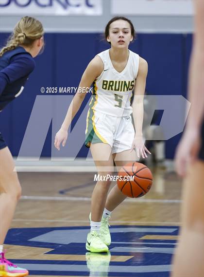 Thumbnail 3 in Blue Valley North vs Rock Bridge (Sophie Cunningham Classic) photogallery.
