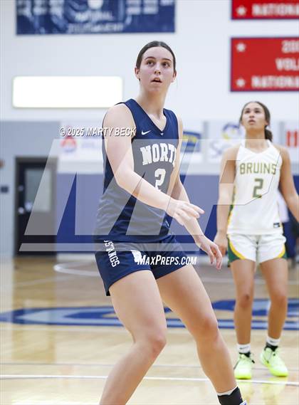 Thumbnail 2 in Blue Valley North vs Rock Bridge (Sophie Cunningham Classic) photogallery.