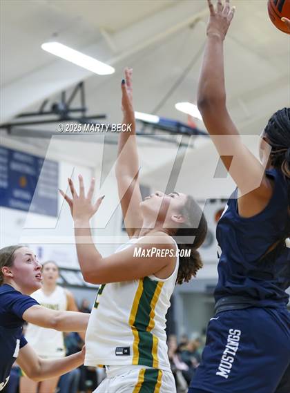 Thumbnail 3 in Blue Valley North vs Rock Bridge (Sophie Cunningham Classic) photogallery.