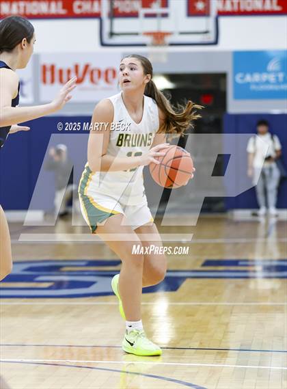 Thumbnail 3 in Blue Valley North vs Rock Bridge (Sophie Cunningham Classic) photogallery.