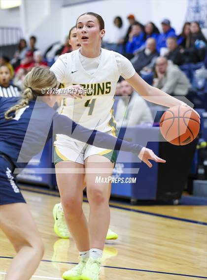 Thumbnail 1 in Blue Valley North vs Rock Bridge (Sophie Cunningham Classic) photogallery.