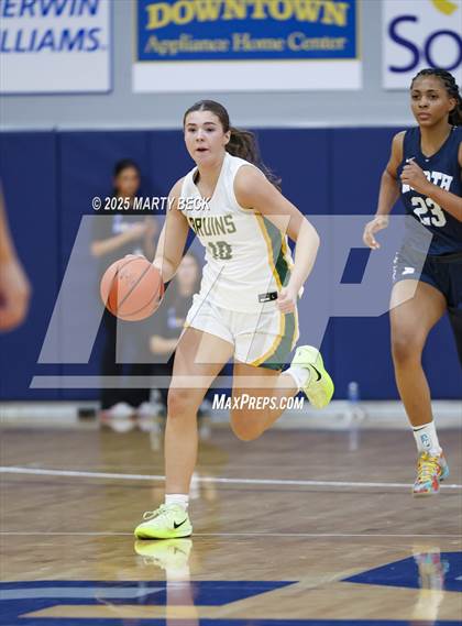 Thumbnail 1 in Blue Valley North vs Rock Bridge (Sophie Cunningham Classic) photogallery.