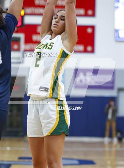 Thumbnail 3 in Blue Valley North vs Rock Bridge (Sophie Cunningham Classic) photogallery.