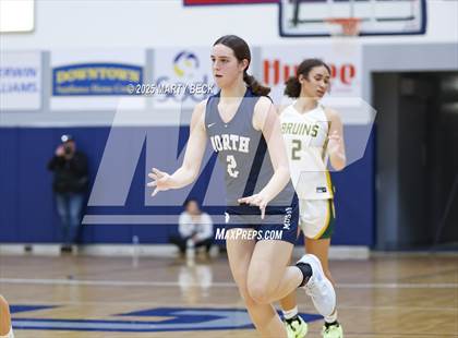 Thumbnail 1 in Blue Valley North vs Rock Bridge (Sophie Cunningham Classic) photogallery.