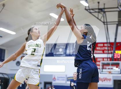 Thumbnail 1 in Blue Valley North vs Rock Bridge (Sophie Cunningham Classic) photogallery.