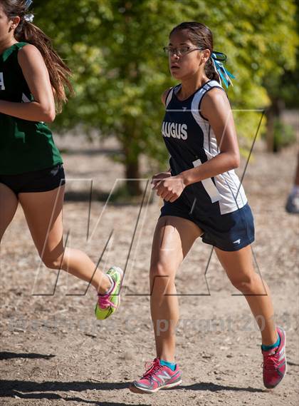 Thumbnail 2 in Saugus September Showdown Invitational photogallery.