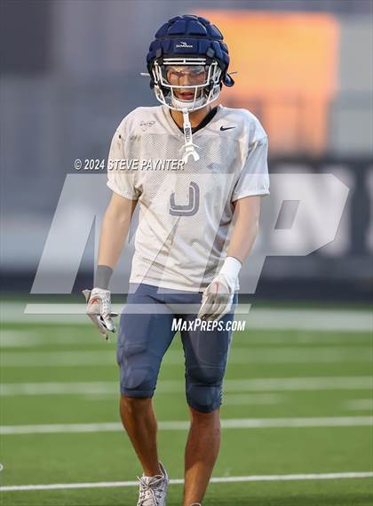 Thumbnail 1 in Shadow Ridge vs Pinnacle (Scrimmage) photogallery.