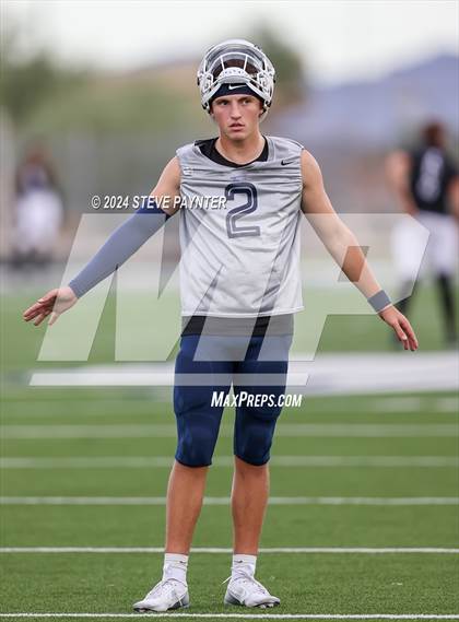 Thumbnail 2 in Shadow Ridge vs Pinnacle (Scrimmage) photogallery.