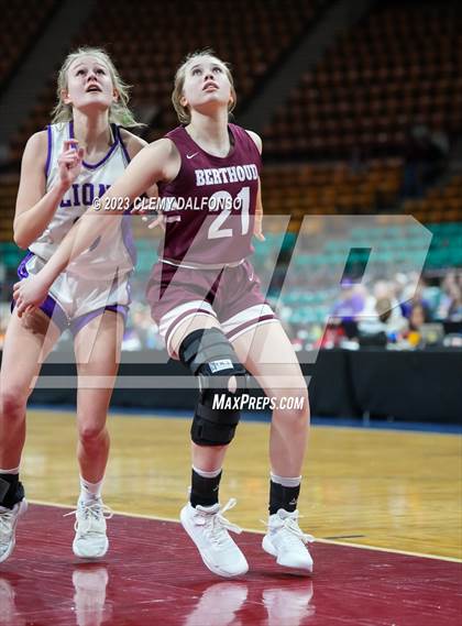 Thumbnail 3 in Lutheran vs Berthoud (CHSAA 4A Great 8) photogallery.