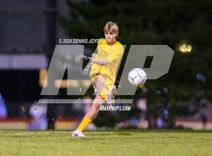 Thumbnail 2 in Fairport @ Victor photogallery.