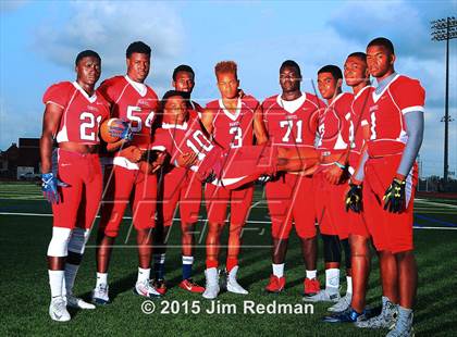 Thumbnail 2 in Manvel (2015 Preseason Top 25 Photo Shoot)  photogallery.
