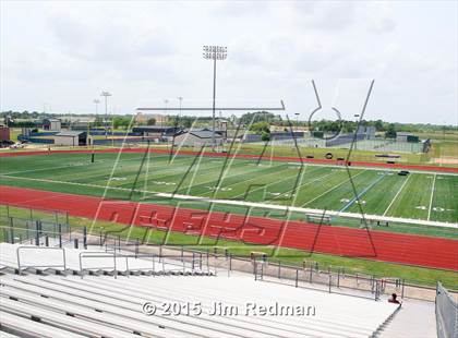 Thumbnail 1 in Manvel (2015 Preseason Top 25 Photo Shoot)  photogallery.