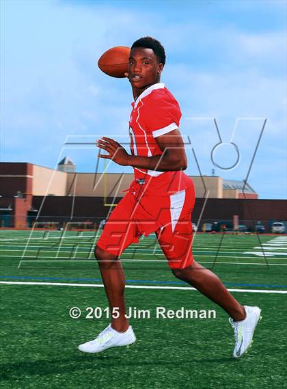 Thumbnail 2 in Manvel (2015 Preseason Top 25 Photo Shoot)  photogallery.