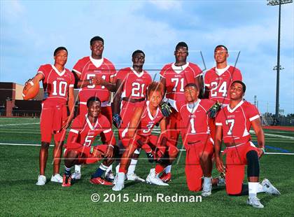 Thumbnail 2 in Manvel (2015 Preseason Top 25 Photo Shoot)  photogallery.