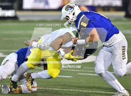 Thumbnail 2 in Cajon vs. Serra (CIF State D2A-A Final) photogallery.