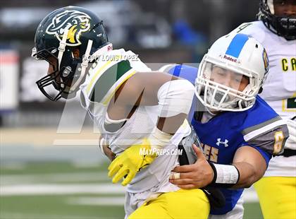 Thumbnail 2 in Cajon vs. Serra (CIF State D2A-A Final) photogallery.