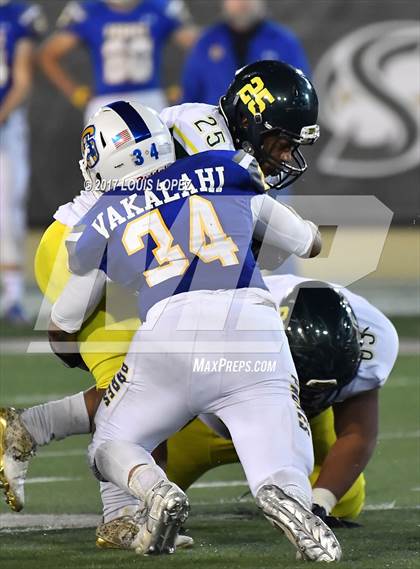 Thumbnail 1 in Cajon vs. Serra (CIF State D2A-A Final) photogallery.