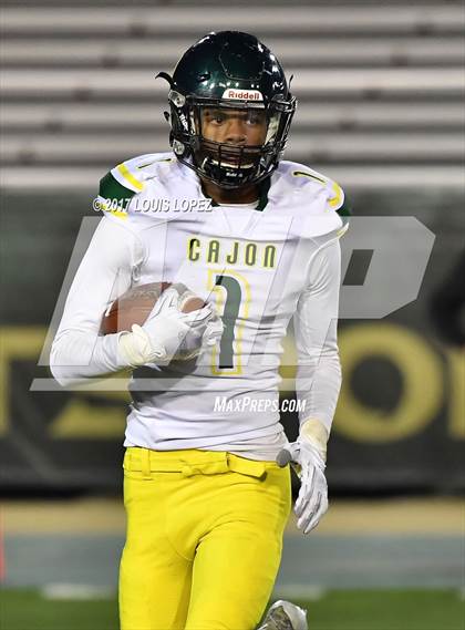 Thumbnail 2 in Cajon vs. Serra (CIF State D2A-A Final) photogallery.