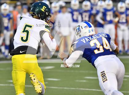 Thumbnail 3 in Cajon vs. Serra (CIF State D2A-A Final) photogallery.