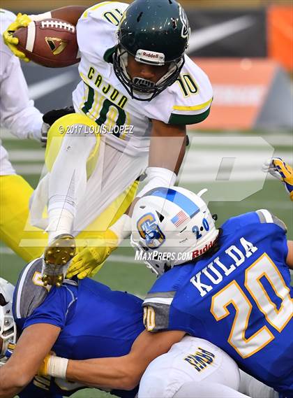 Thumbnail 3 in Cajon vs. Serra (CIF State D2A-A Final) photogallery.