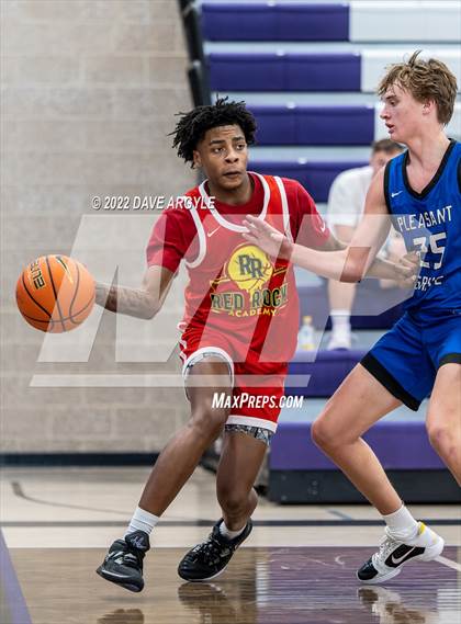 Thumbnail 1 in Pleasant Grove vs. Red Rock Academy (Utah Holiday Hoopfest) photogallery.