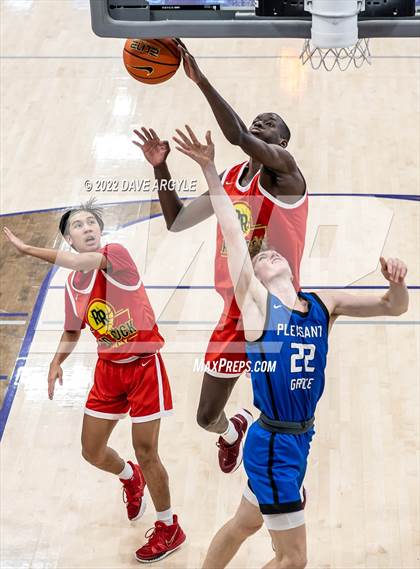 Thumbnail 3 in Pleasant Grove vs. Red Rock Academy (Utah Holiday Hoopfest) photogallery.