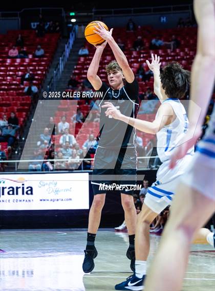 Thumbnail 3 in Layton vs. Lone Peak (UHSAA 6A Quarterfinal) photogallery.