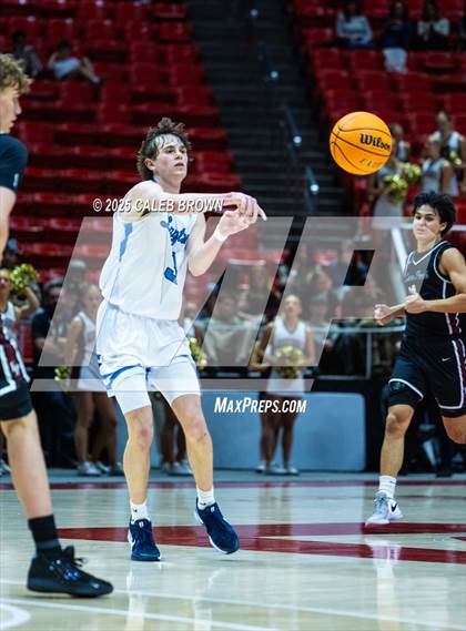 Thumbnail 1 in Layton vs. Lone Peak (UHSAA 6A Quarterfinal) photogallery.
