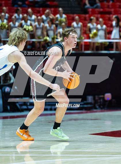 Thumbnail 1 in Layton vs. Lone Peak (UHSAA 6A Quarterfinal) photogallery.