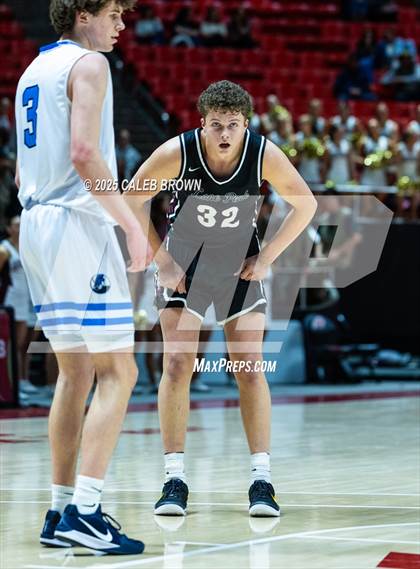 Thumbnail 3 in Layton vs. Lone Peak (UHSAA 6A Quarterfinal) photogallery.