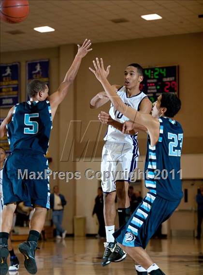 Thumbnail 2 in Linfield Christian @ Woodcrest Christian photogallery.